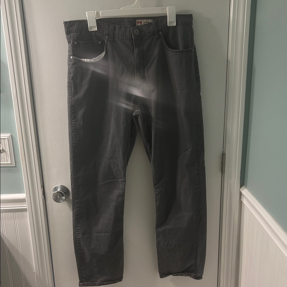 Wrangler Men's Dark Gray Straight Jeans